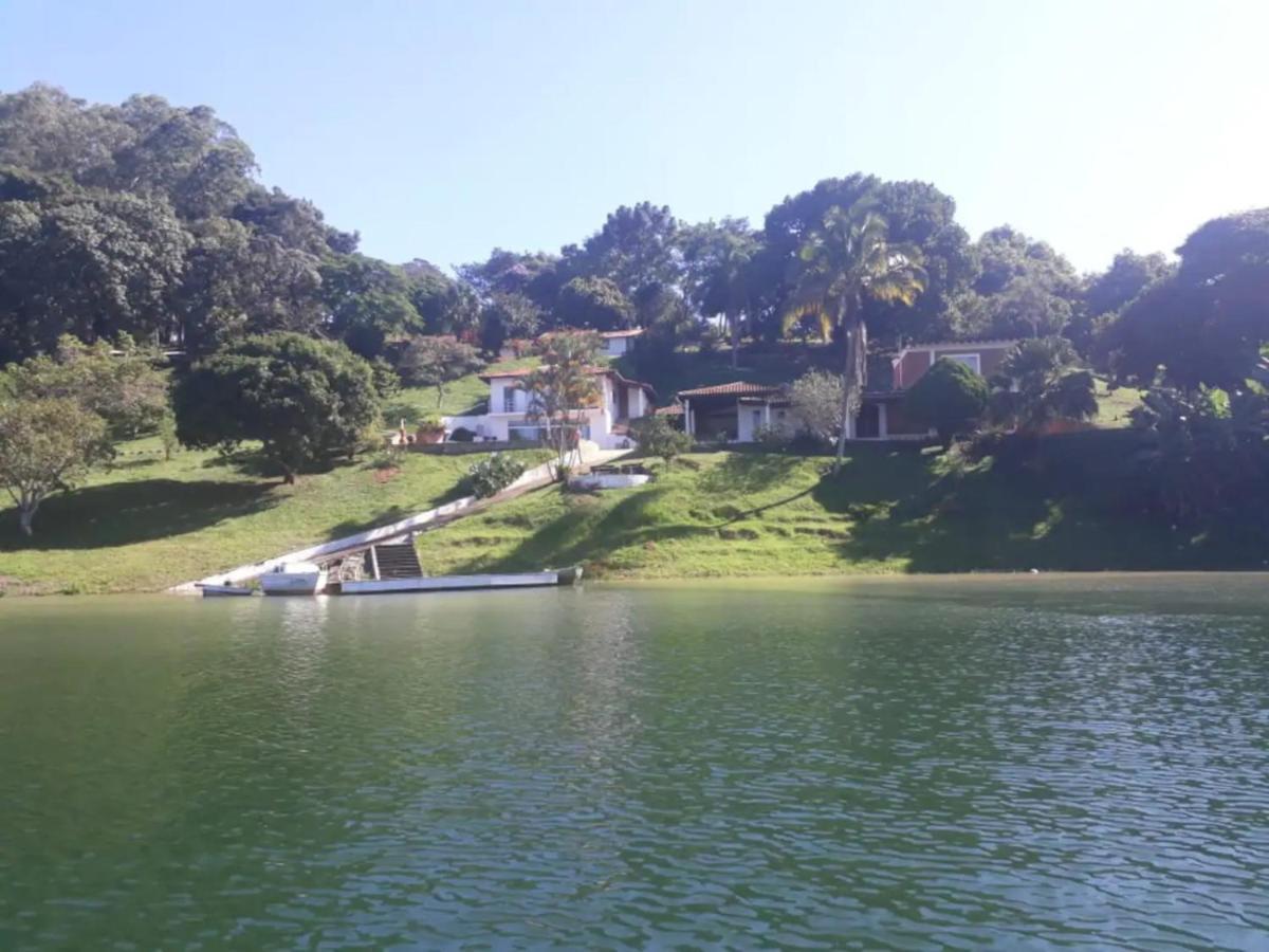 Vila Maravilhoso Sitio Na Beira Da Represa Igaratá Exteriér fotografie