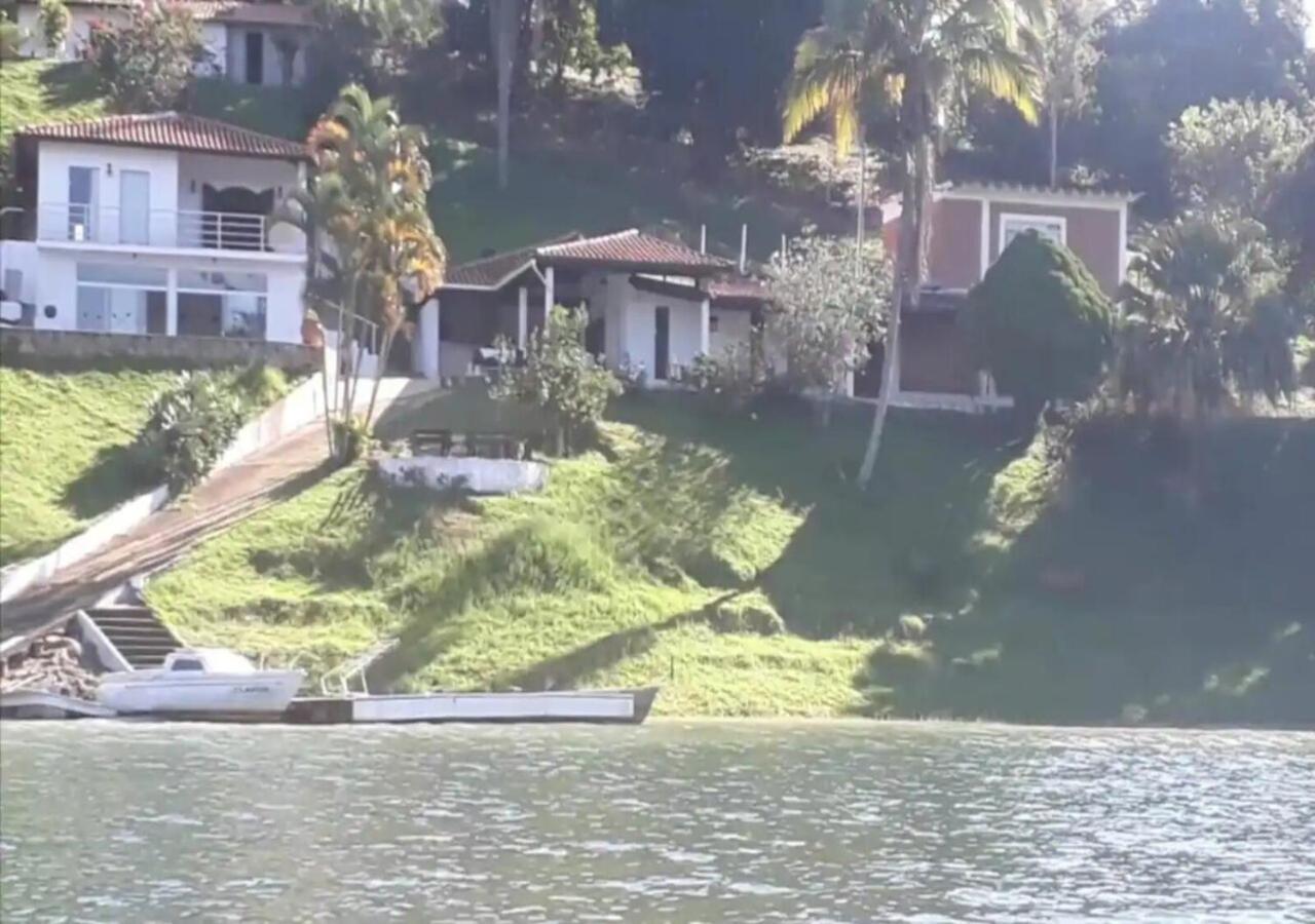 Vila Maravilhoso Sitio Na Beira Da Represa Igaratá Exteriér fotografie